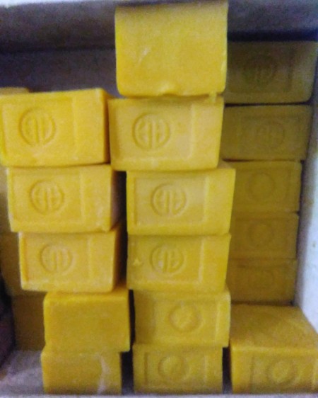 Savon jaune